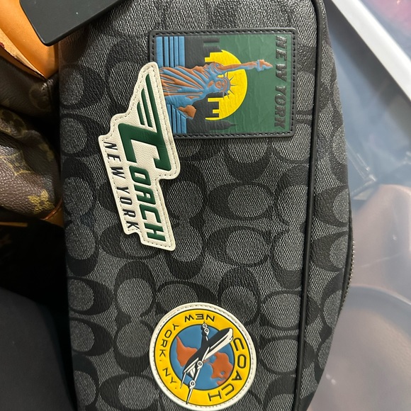 COPY - Coach - Picture 3 of 6